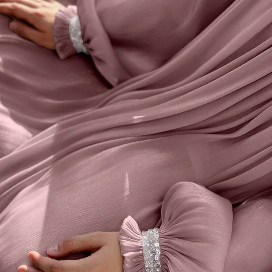 Abaya Élégante à Manchette Fleurie Brillante et Sequins | Abaya Brillante avec Sequins (MA140)