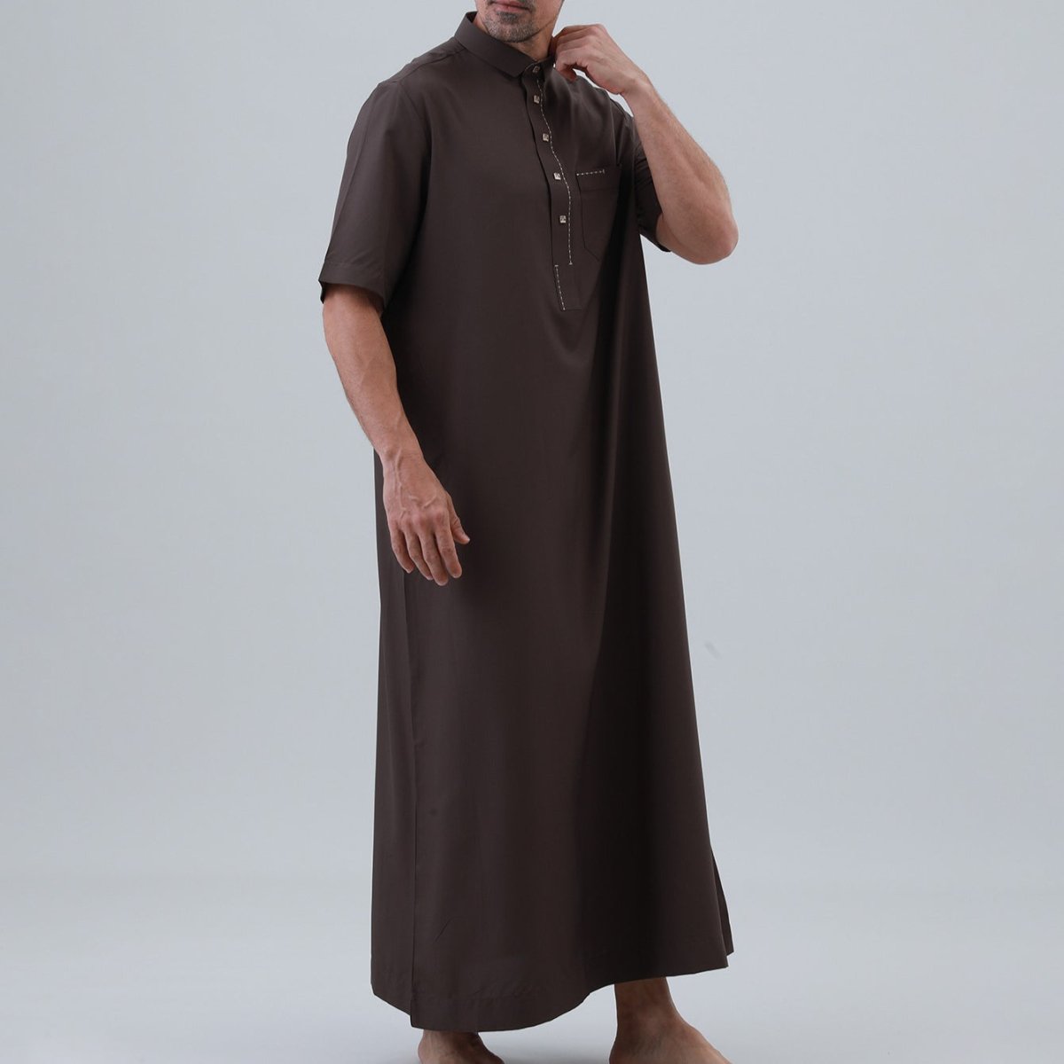 Thobe uni pour homme avec patte de boutonnage (MT038)