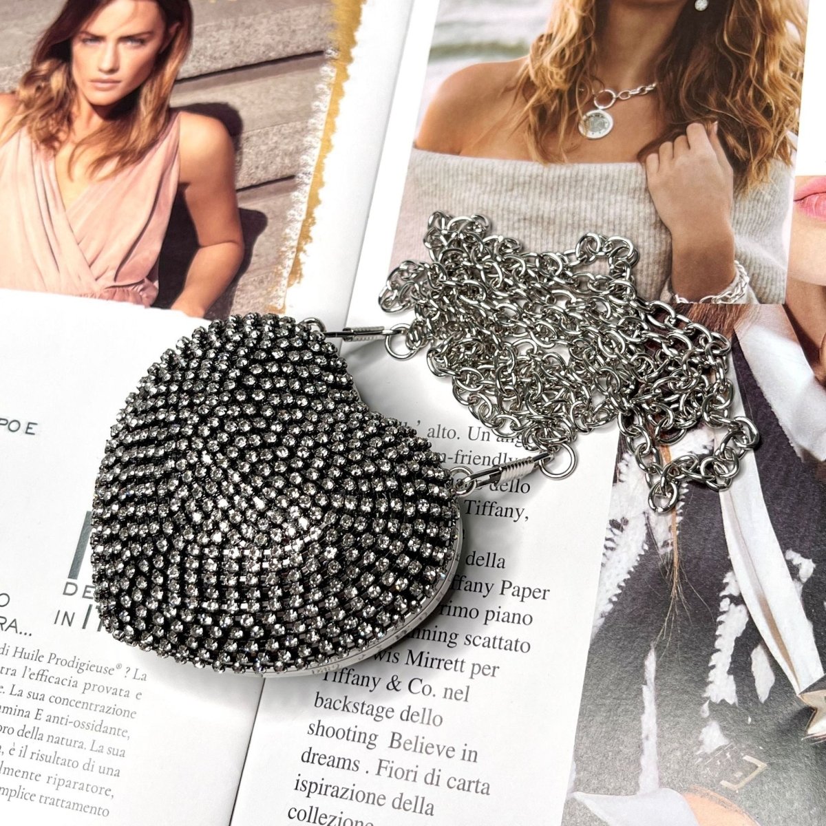 Sac bandoulière étincelant en forme de cœur – Mini sac à main orné de strass pour un glam au quotidien (MAC279)