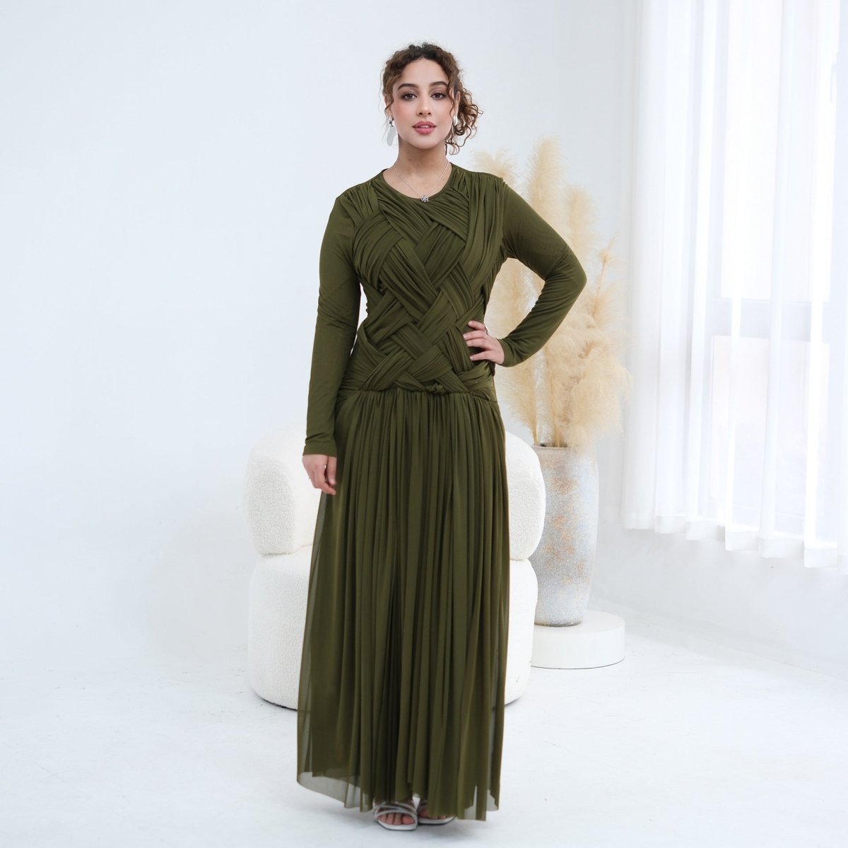 Robe longue en tulle avec bustier tressé à brides croisées (MS454)