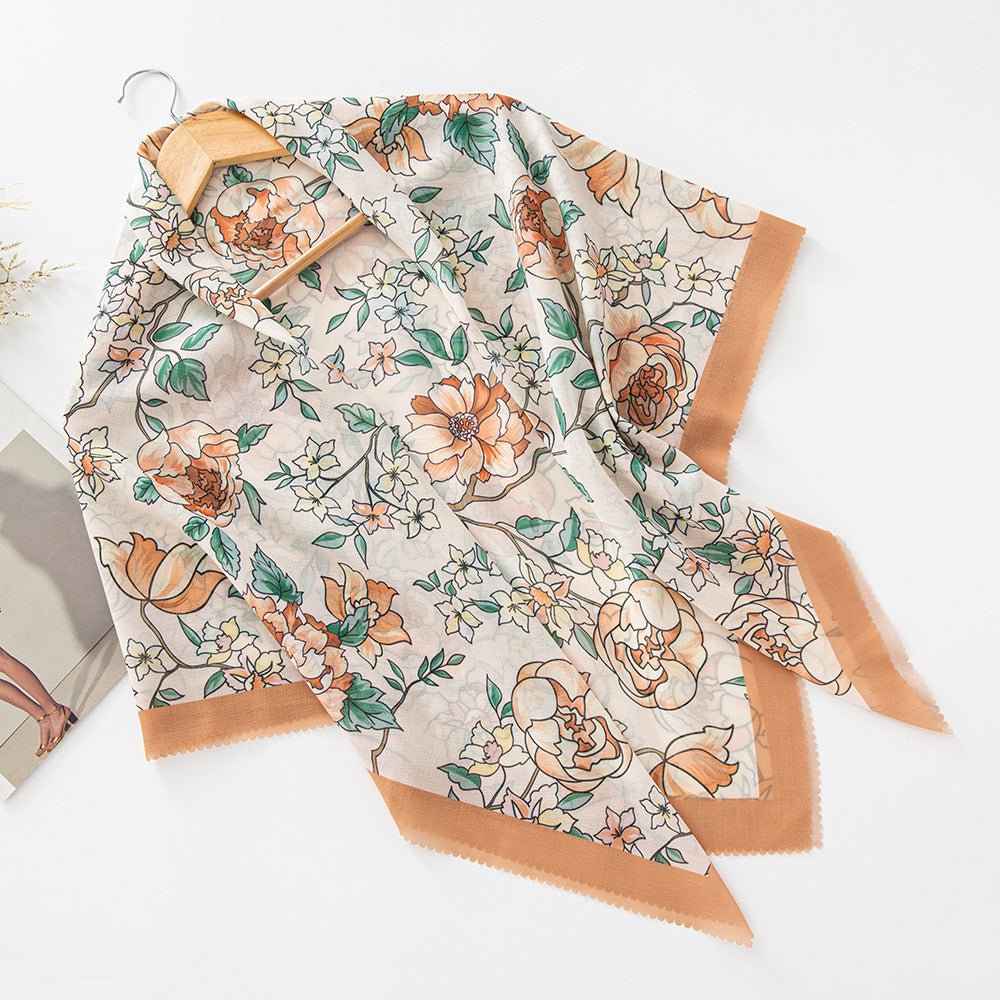 Hijab en voile MH072 à imprimé floral carré, à bordure ondulée