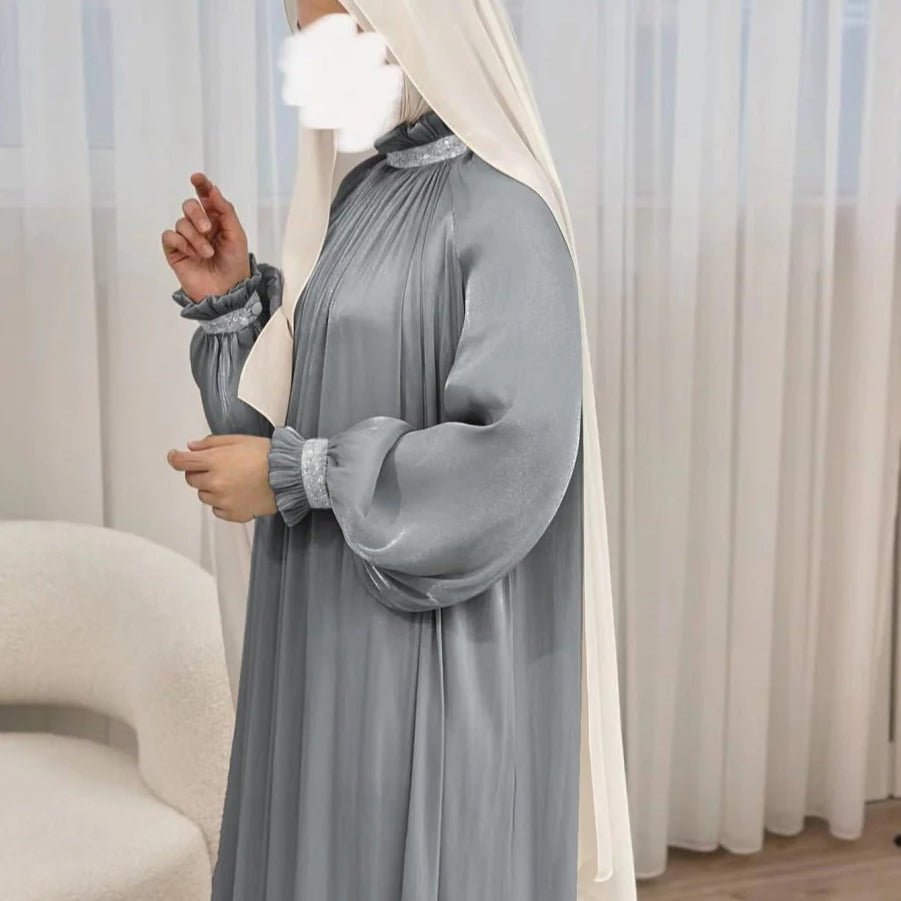Abaya Élégante à Manchette Fleurie Brillante et Sequins | Abaya Brillante avec Sequins (MA140)