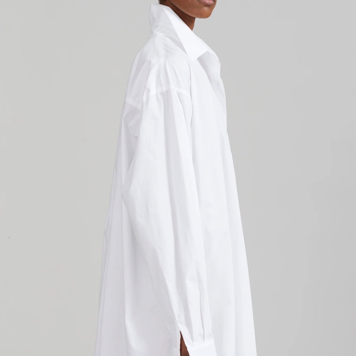 Robe-chemise oversize avec fentes latérales (MS332)