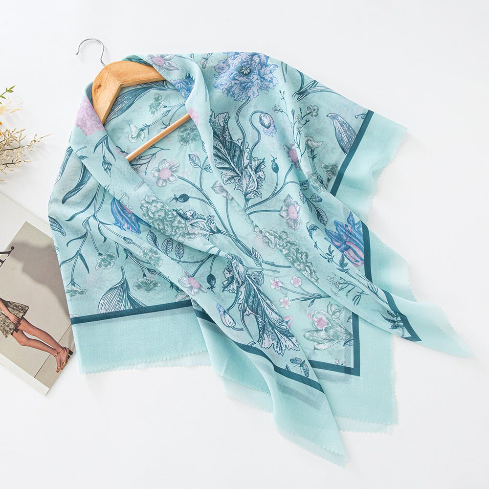 Hijab en voile MH072 à imprimé floral carré, à bordure ondulée