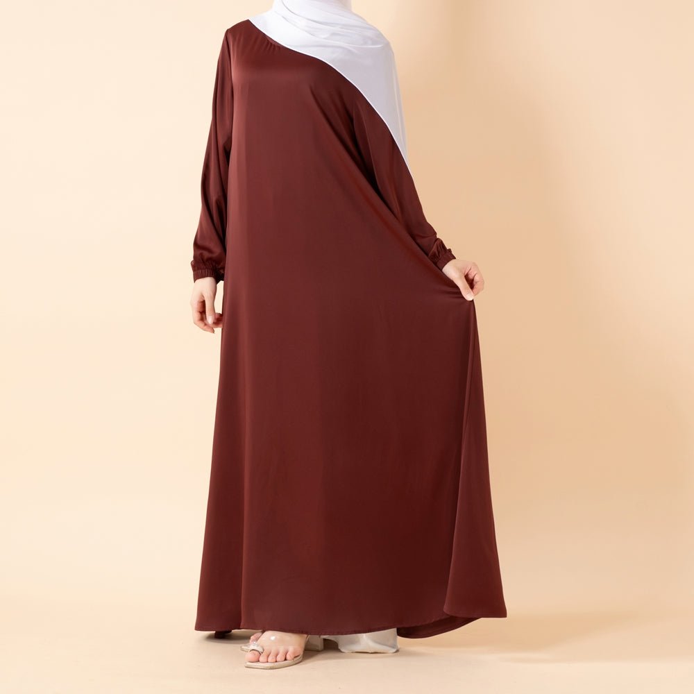 Abaya Satin Premium Modest Luxury | Abaya Coupe Parapluie Évasée avec Poches (MA311)