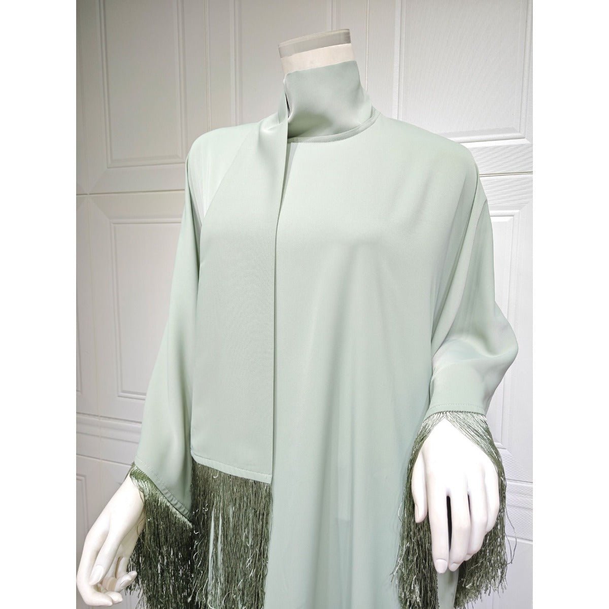 Kaftan Manches Chauve-Souris à Pompons | Robe de Soirée avec Détails Frangés Fluides (MA288)