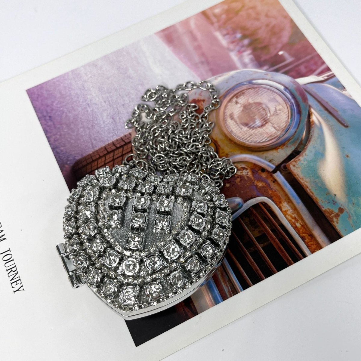 Sac bandoulière étincelant en forme de cœur – Mini sac à main orné de strass pour un glam au quotidien (MAC279)