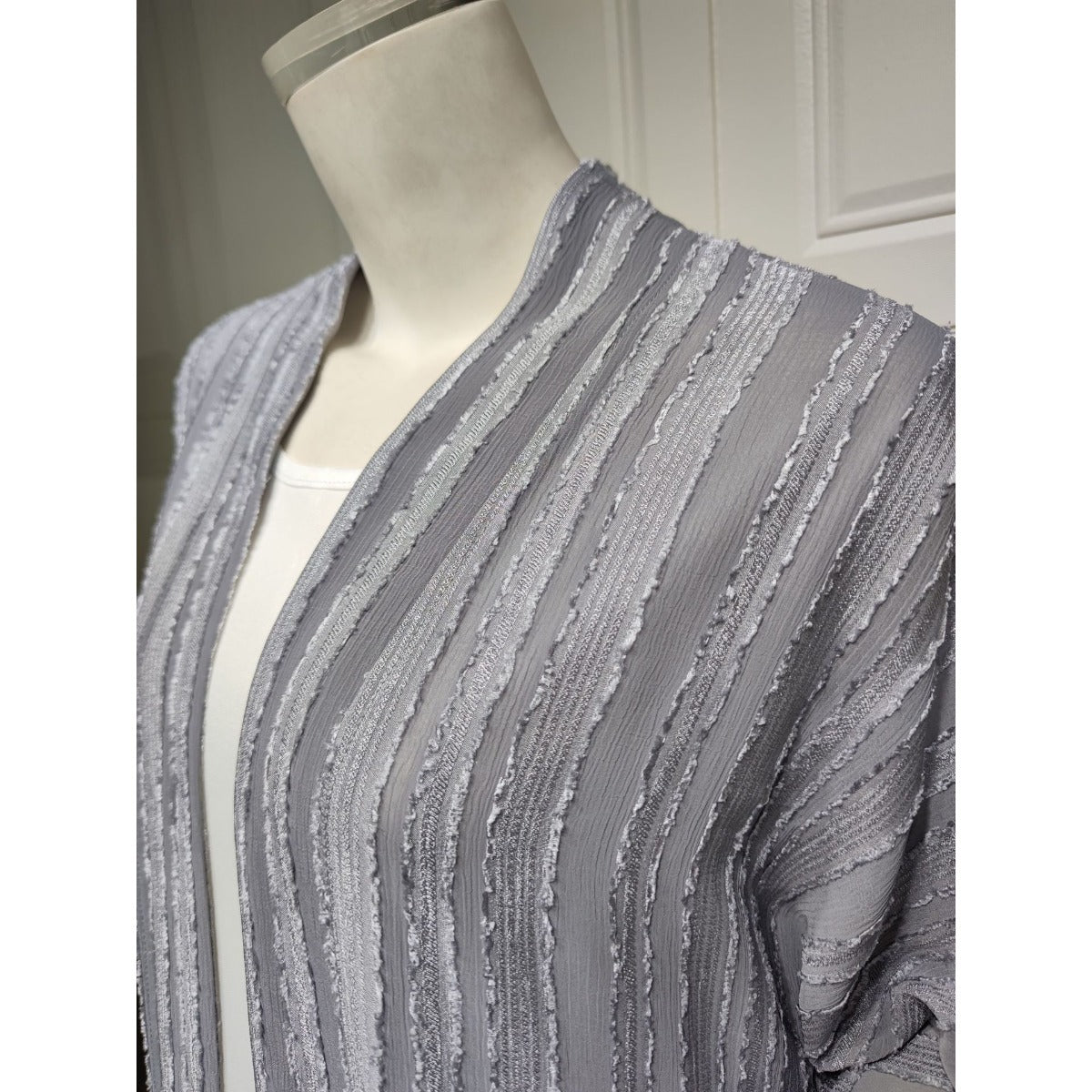 Cardigan Abaya Tricoté Vintage | Veste Longue Ouverte Modeste pour Femme (MOA217)