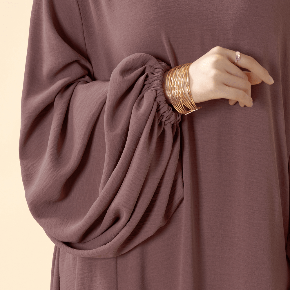 Abaya Crêpe Coupe Décontractée à Manches Lanterne (UKMA190)