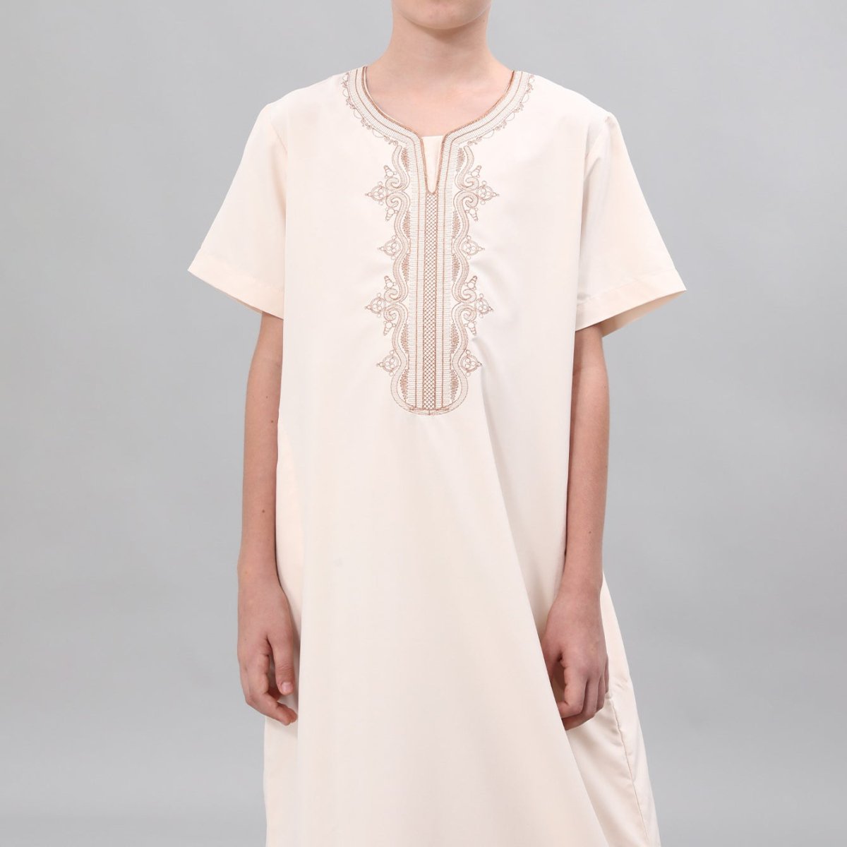 Qamis brodé pour garçons avec poches latérales (MKB035)
