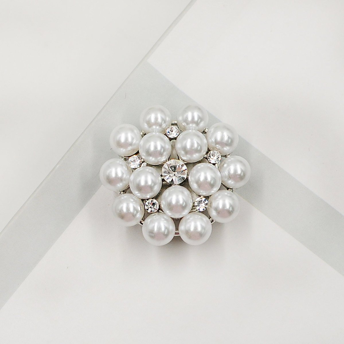 Cache-boutons strass | Pinces décoratives fleurs cristal (MAC359)