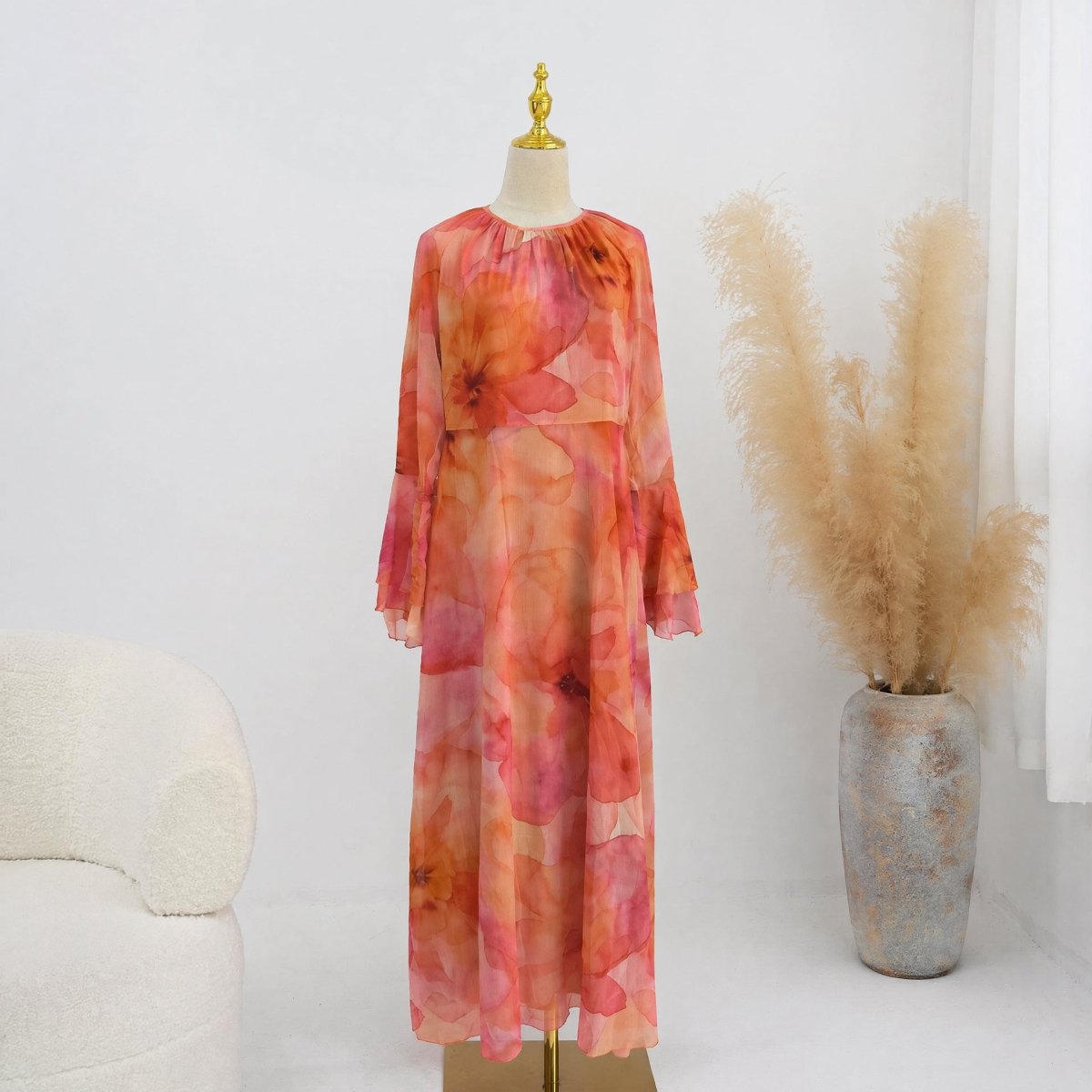 Robe maxi imprimée aquarelle à double couche et manches évasées (MS479)