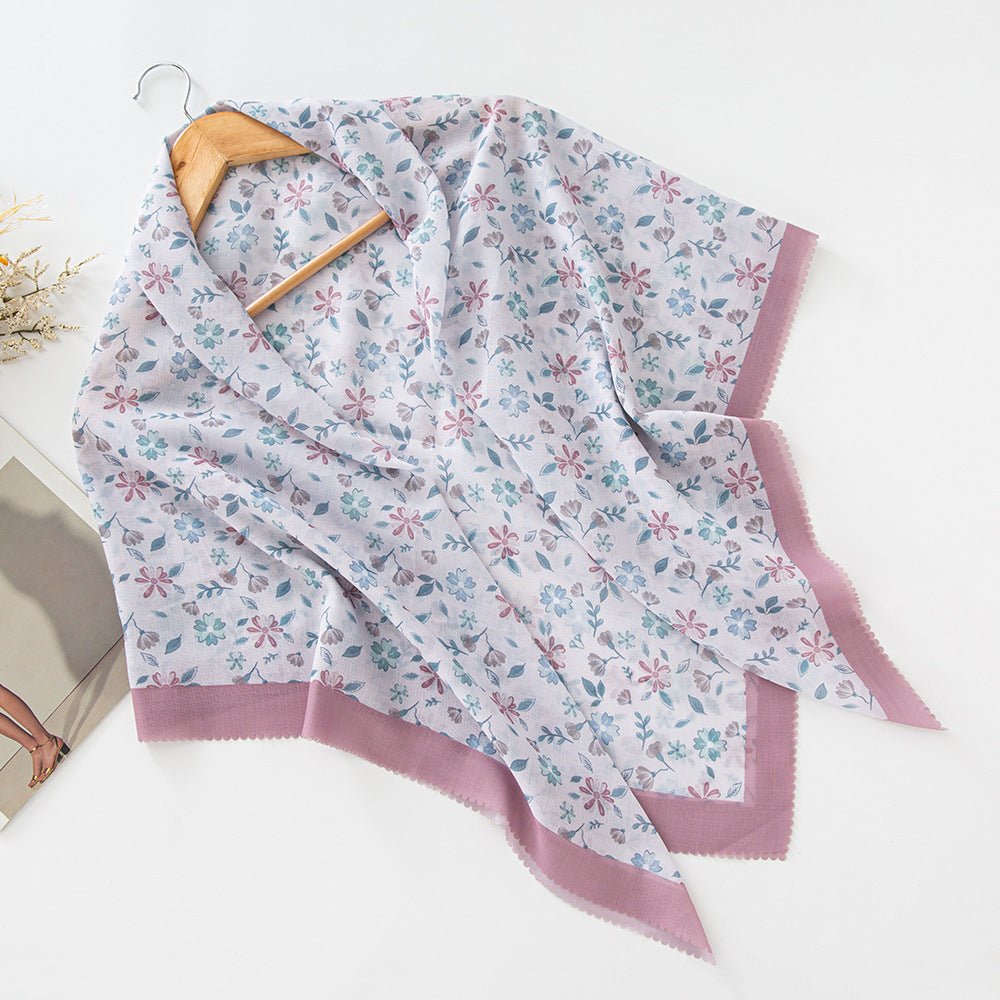 Hijab en voile MH072 à imprimé floral carré, à bordure ondulée