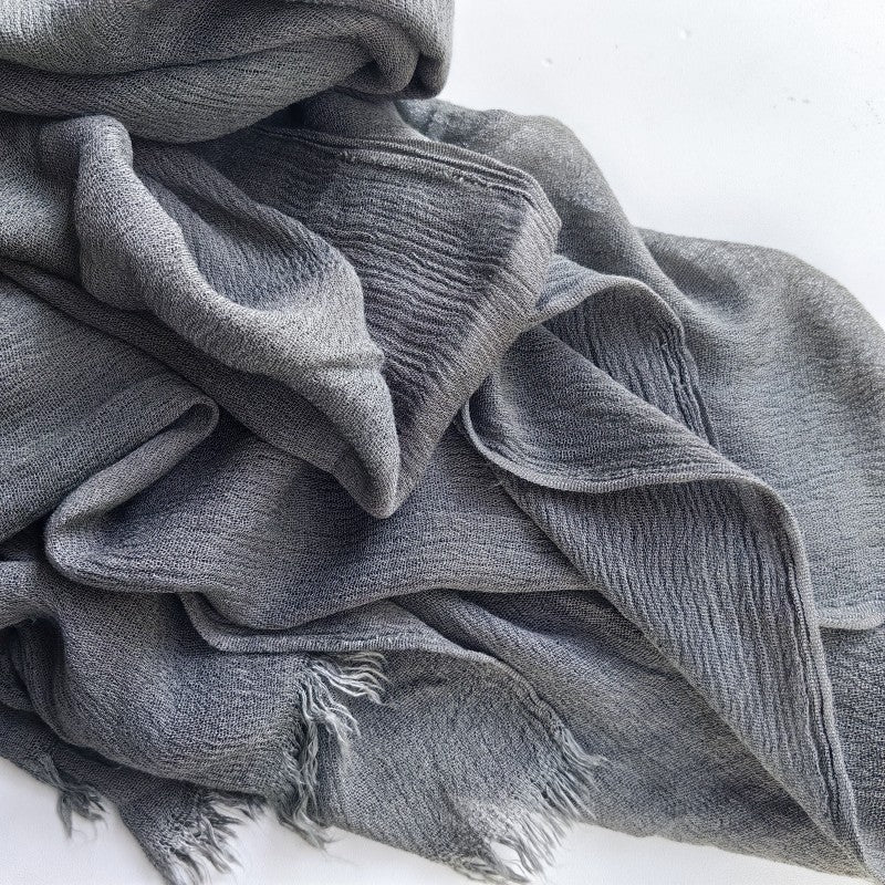 Hijab en coton à pompons | Hijab en crêpe à pompons (MH086)