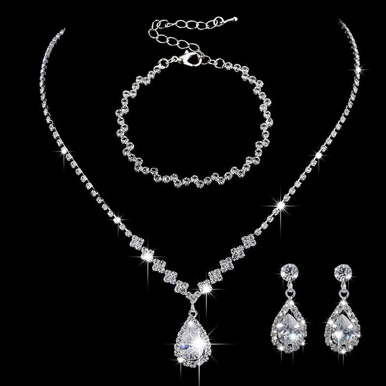 Collier et boucles d'oreilles pendantes MAC181 en zircons diamantés étincelants