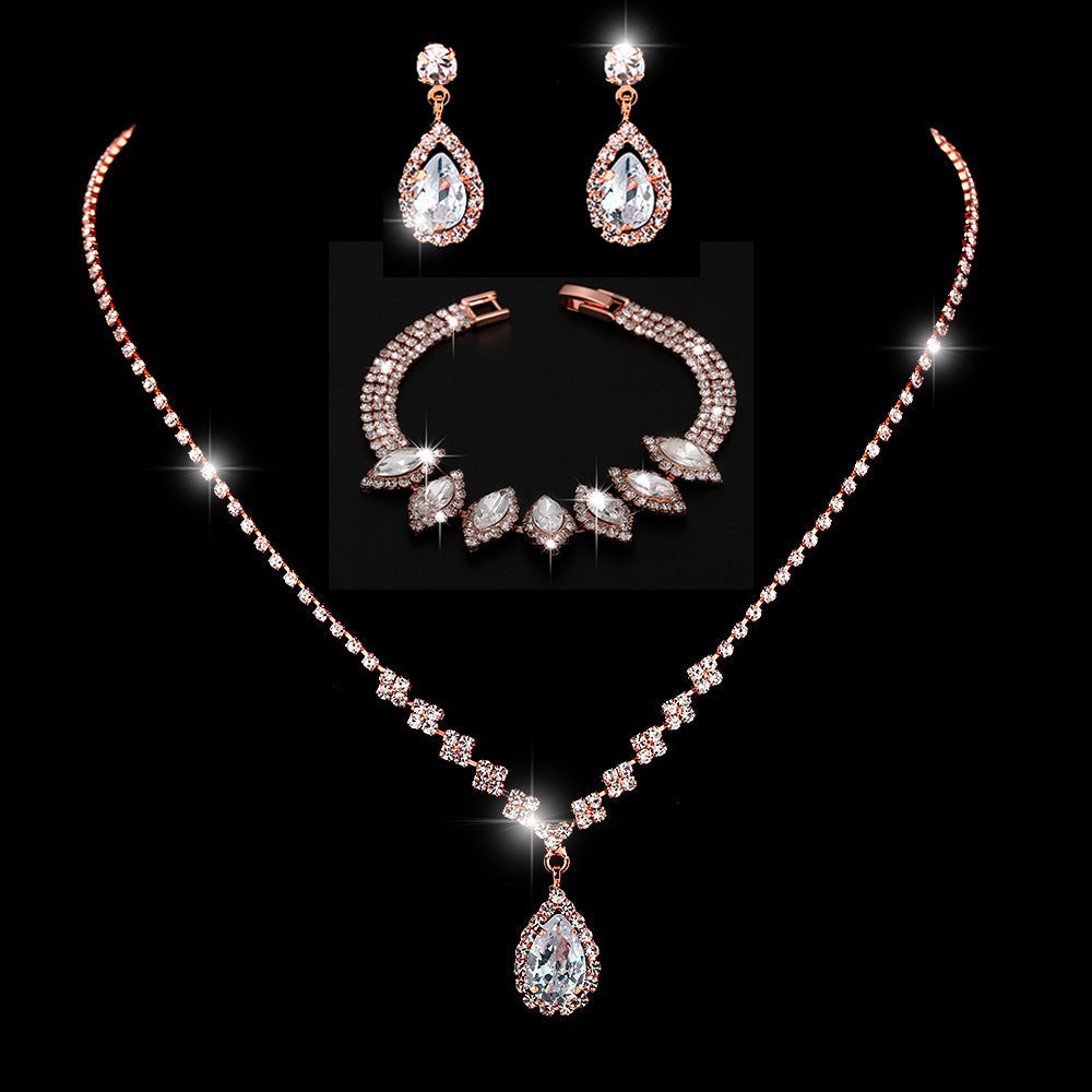 Collier et boucles d'oreilles pendantes MAC181 en zircons diamantés étincelants