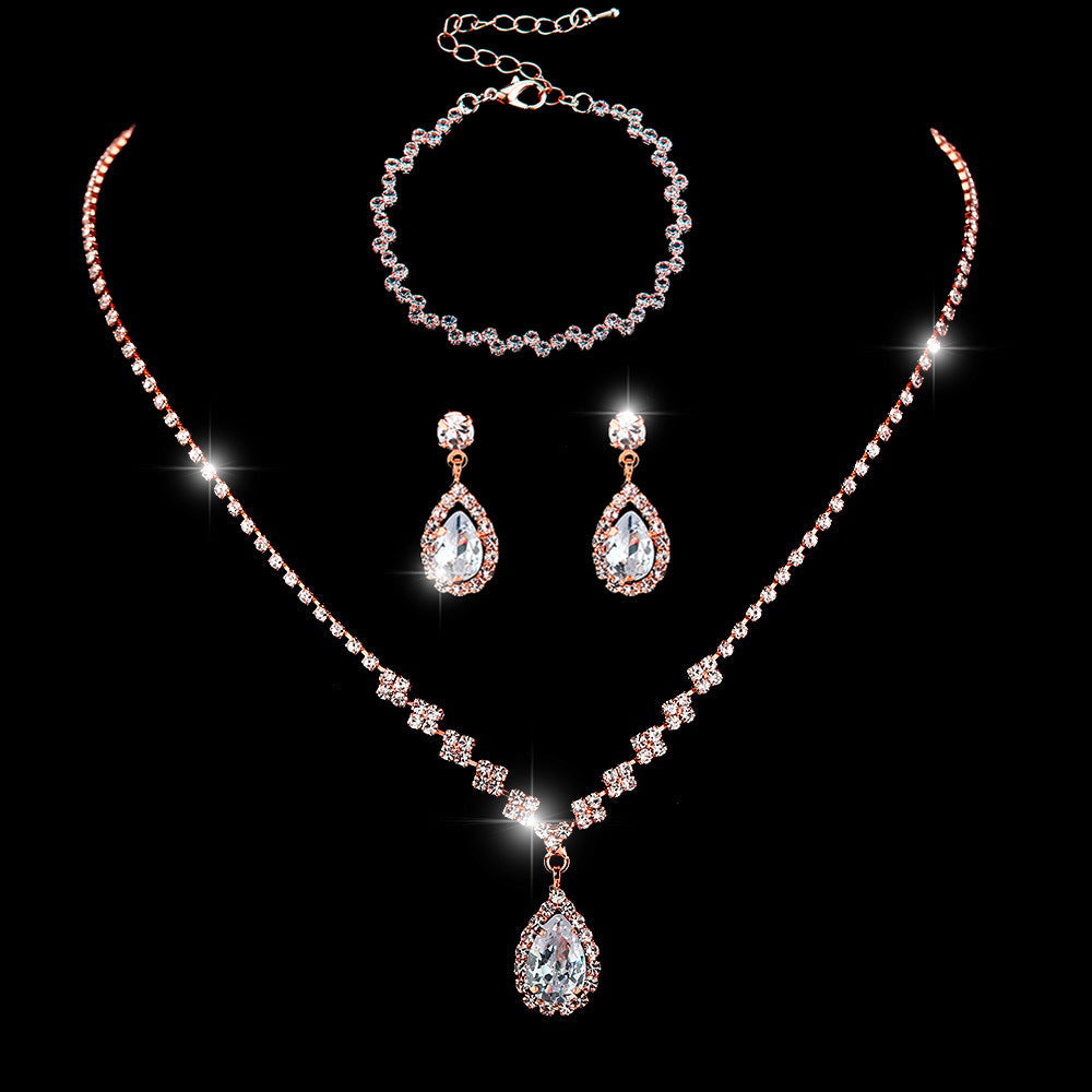 Collier et boucles d'oreilles pendantes MAC181 en zircons diamantés étincelants