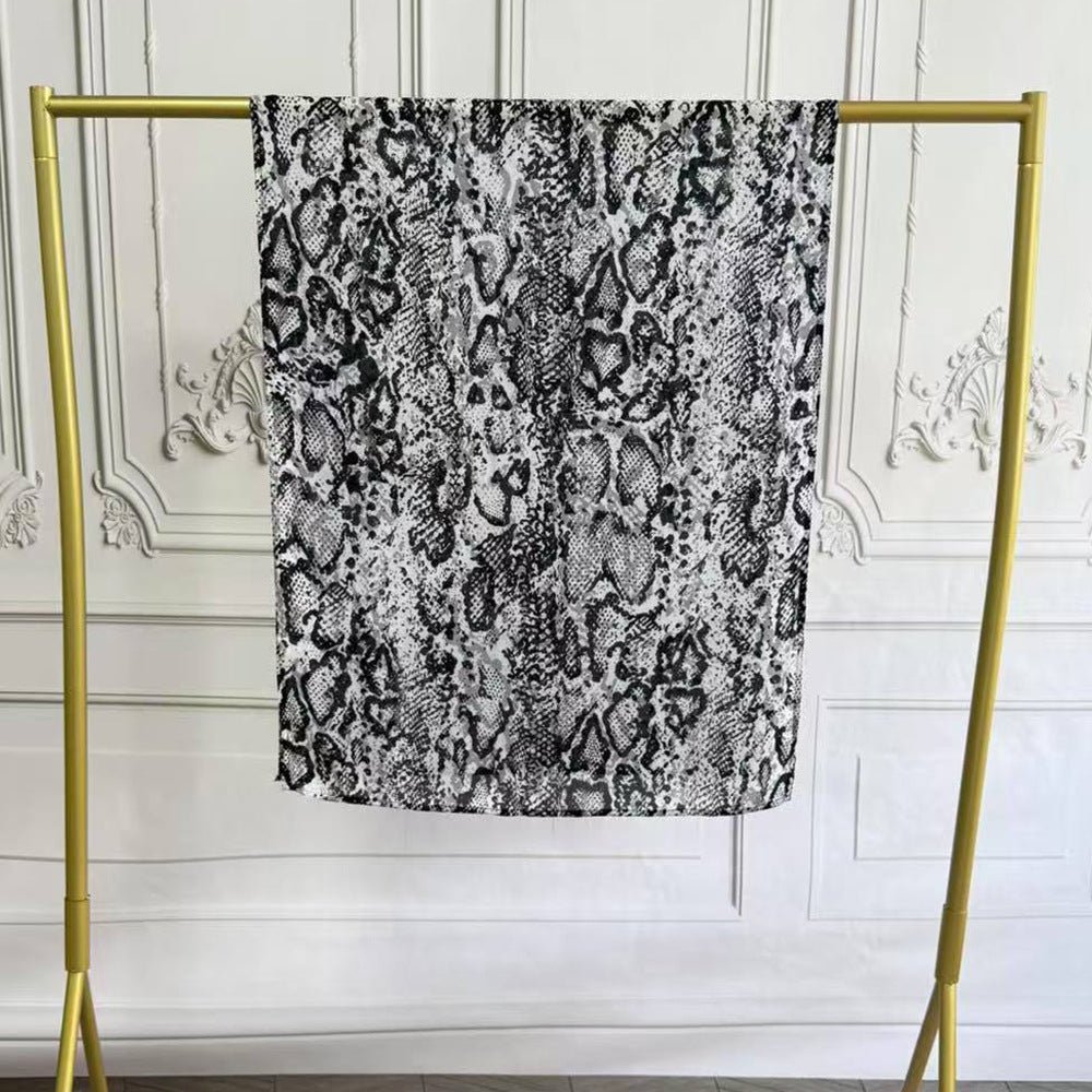 Hijab en coton artistique aquarelle avec motifs floraux peints (MH144)